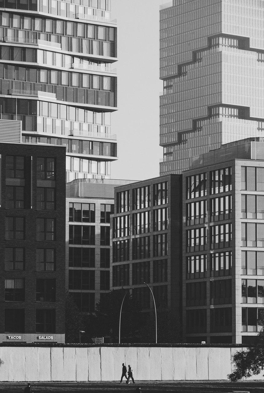 wal_172619-skyscrapers-9596809_1280